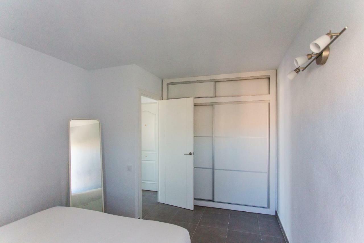 Central Apartment With Nice Views Benalmádena Exteriör bild